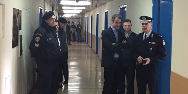 Μητσοτάκης στα ΜΑΤ: ‘Με τη ΝΔ ο νόμος και η τάξη θα επιστρέψουν στη χώρα’