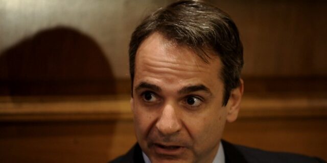 Συνάντηση Μητσοτάκη με τον πρόεδρο του ΤΕΕ