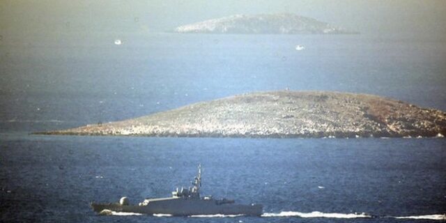 Ένταση στα Ίμια: Για ‘θερμό επεισόδιο’ κάνουν λόγο τουρκικά ΜΜΕ
