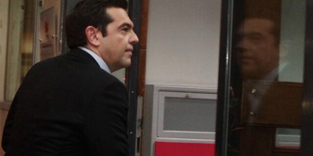 Συζήτηση και στην Κουμουνδούρου για το Κυπριακό