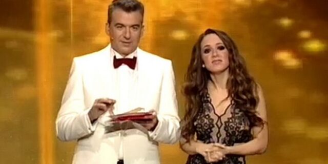 Rising Star: Διαγωνιζόμενη έπεσε στο πλατό της εκπομπής