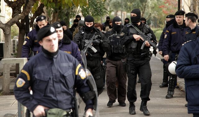 Μήνυση κατά παντός υπευθύνου από την Ρούπα για αρπαγή ανηλίκου