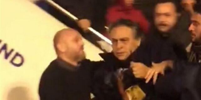 Άγριος ξυλοδαρμός γνωστού σχεδιαστή μόδας που ‘προσέβαλε’ την Τουρκία