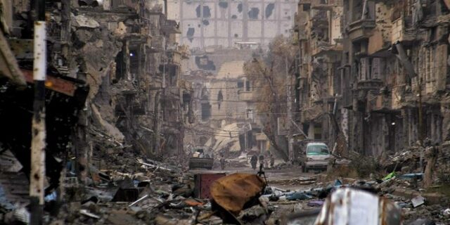 Συρία: Δεκάδες νεκροί από επίθεση του ISIS στην πόλη Ντέιρ αλ-Ζορ