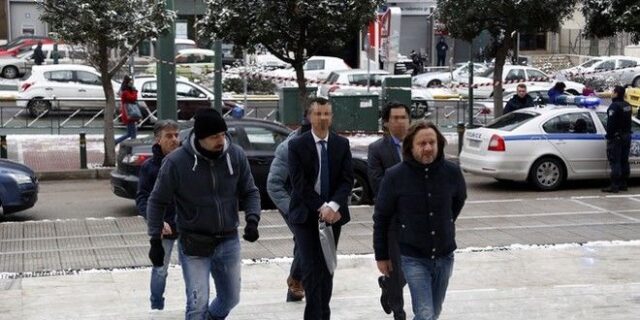 Εισαγγελέας: Όχι στην έκδοση δύο Τούρκων αξιωματικών