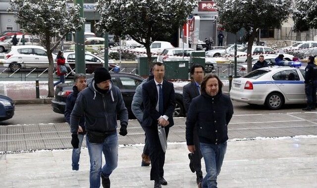 Κρίνεται η τύχη των 8 Τούρκων αξιωματικών