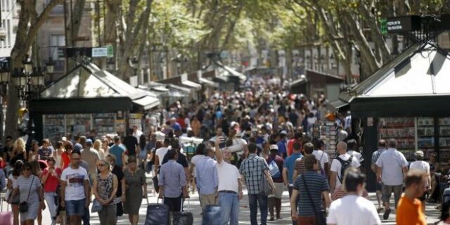 Σε ποια ευρωπαϊκή πόλη απαγόρευσαν τα ξενοδοχεία λόγω υπερβολικού τουρισμού
