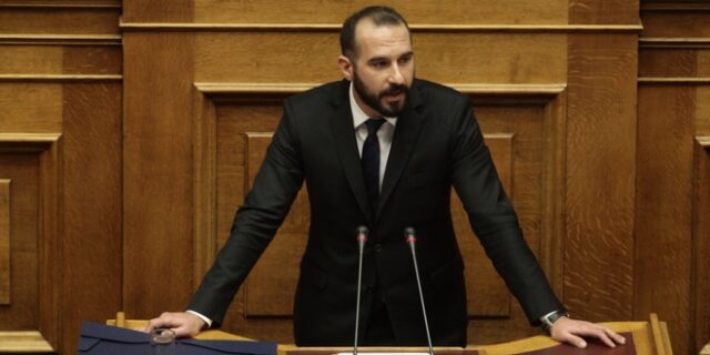 Τζανακόπουλος: Παράλογη η απαίτηση ΔΝΤ για μέτρα το 2018