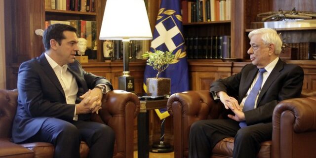 Παυλόπουλος σε Τσίπρα: Ελλάδα και Κύπρος δεν θα υπαναχωρήσουν