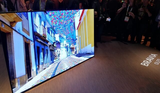 Με αυτή την τηλεόραση η Sony καταργεί τα ηχεία και υιοθετεί την OLED τεχνολογία