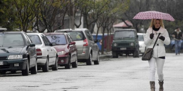 Βροχές και χιονοπτώσεις στα βόρεια