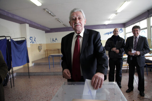 Ο Κουβέλης ψήφισε ΣΥΡΙΖΑ και ως πρόεδρος της ΔΗΜΑΡ