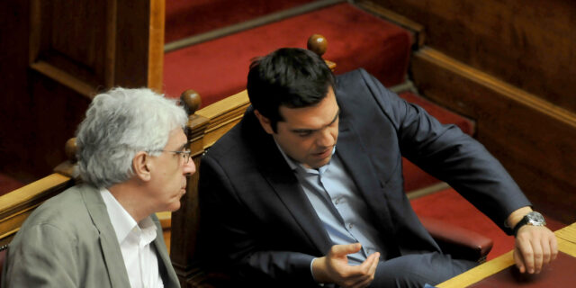 Ο Τσίπρας στο βιβλίο του Παρασκευόπουλου