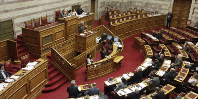 Ψηφίστηκε το νομοσχέδιο του υπουργείου Παιδείας