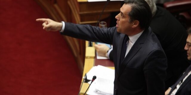 Αδειάζει Γεωργιάδη, ο Βλάχος