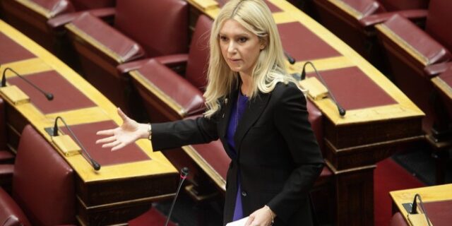 Ο Μητσοτάκης αλλάζει τον τομεάρχη Αγροτικής Ανάπτυξης και Τροφίμων