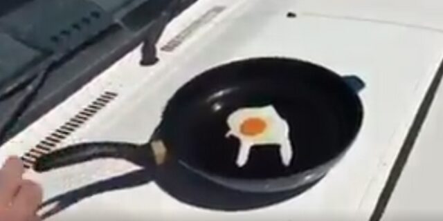 Στην Αυστραλία κάνει τόση ζέστη που ψήνουν αυγό στη λαμαρίνα αυτοκινήτου