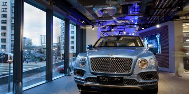 Αυτή η Bentley λειτουργεί και ως ηλεκτρονικό πορτοφόλι