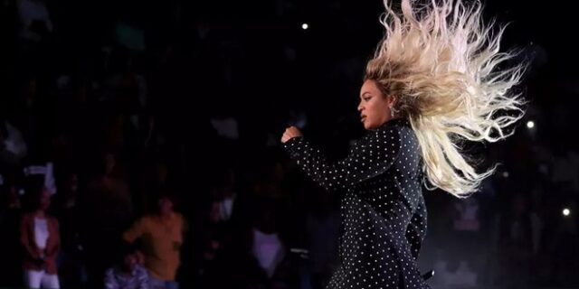 Grammy: Όλοι οι νικητές. Η Adele θριαμβεύει ξανά