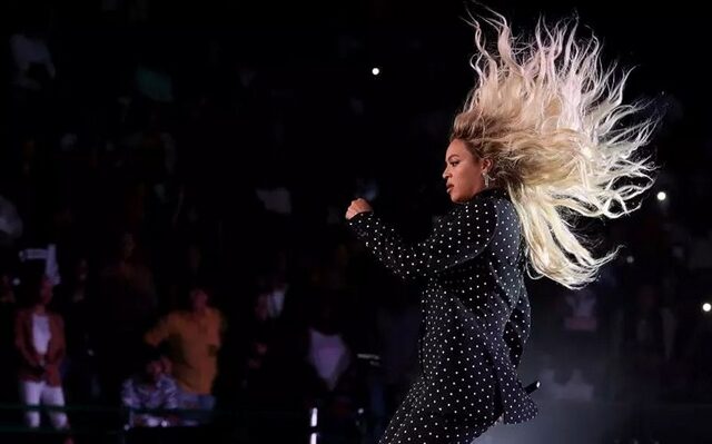 Grammy: Όλοι οι νικητές. Η Adele θριαμβεύει ξανά