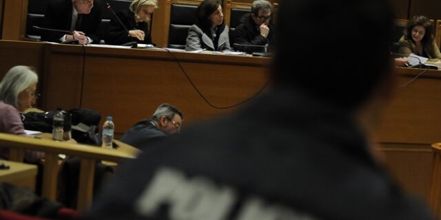 Αναβλήθηκε η εκδίκαση της επίθεσης στο ‘Συνεργείο’
