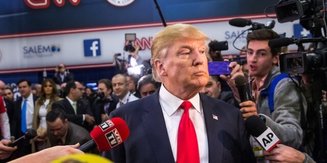 Ντόναλντ Τραμπ εναντίον FBI