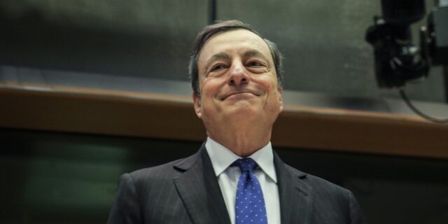 Ντράγκι: Η βελτίωση της ελληνικής οικονομίας αντανακλάται στις αγορές