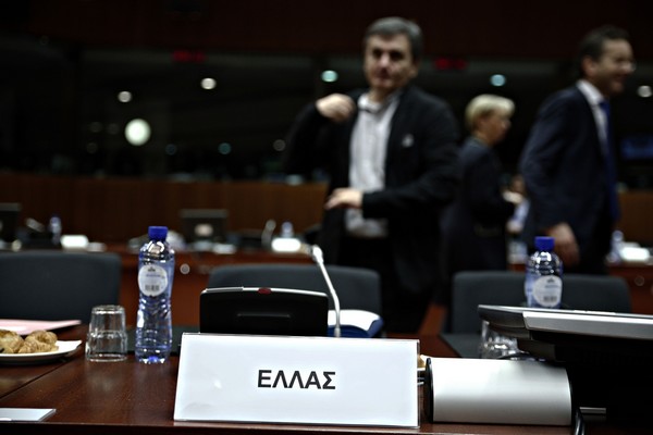 Συνολική συμφωνία επιδιώκει η ελληνική πλευρά