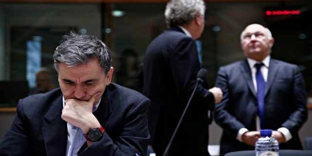 Στο ‘κυνήγι’ της πολιτικής συμφωνίας