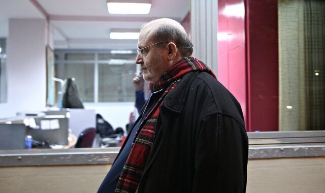 Ο Φίλης εθεάθη στην παρουσίαση βιβλίου των Γιαννίτση, Ζωγραφάκη