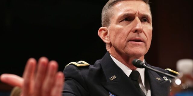 Σύννεφα στο Λευκό Οίκο: Παραιτήθηκε ο Σύμβουλος Εθνικής Ασφάλειας του Τραμπ