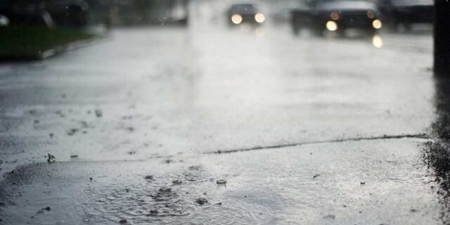 Βροχές και καταιγίδες στα νότια και ανατολικά