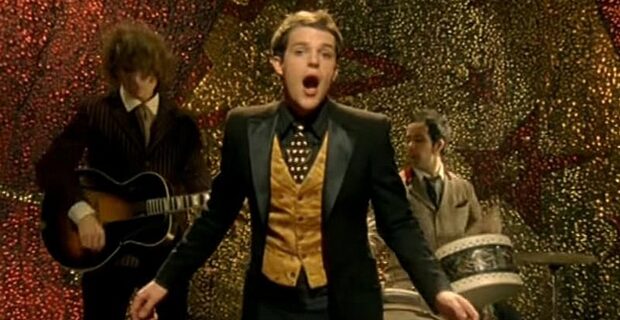 Να γιατί μέχρι σήμερα τραγουδούσαμε όλοι λάθος το Mr. Brightside των Killers