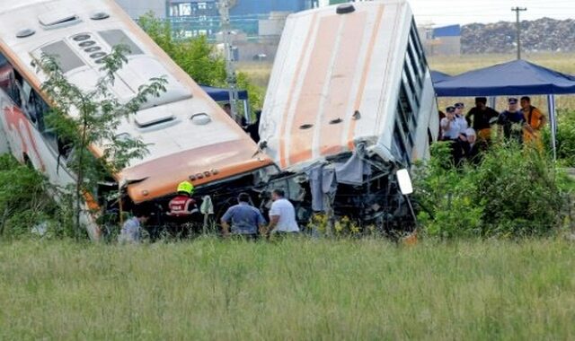 Τραγωδία στην Αργεντινή: 13 νεκροί και δεκάδες τραυματίες σε σύγκρουση λεωφορείων
