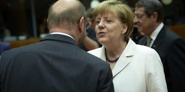 Προβάδισμα του Μάρτιν Σουλτς έναντι της Άνγκελα Μέρκελ