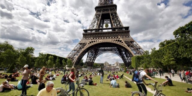 Η Γαλλία απαντά με χιούμορ στον Τραμπ