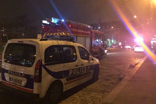 Πυρκαγιά από βραχυκύκλωμα σε σταθμό του μετρό στο Παρίσι