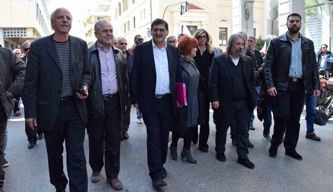 Αθώος παμψηφεί ο Δήμαρχος Πατρέων, Κώστας Πελετίδης, στη δίκη με τη Χρυσή Αυγή