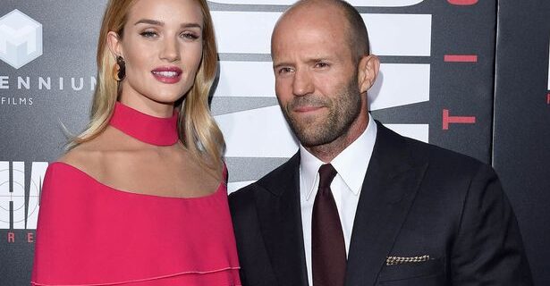 Ο Jason Statham θα γίνει μπαμπάς. Έγκυος η Rosie Huntington-Whiteley