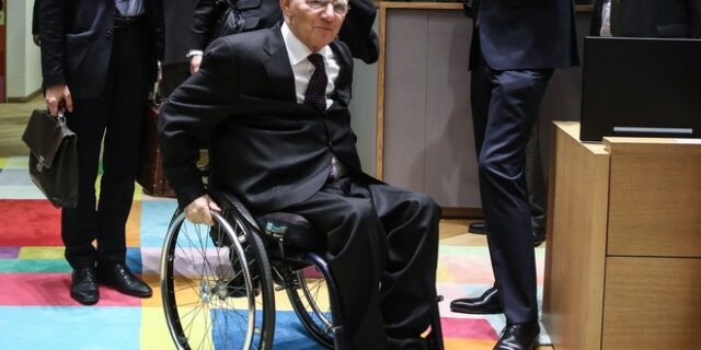 Το αναμενόμενο χτύπημα του Σόιμπλε