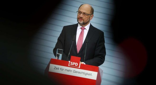 Γερμανία: Μέλη του SPD ζητούν διάλογο με τους Χριστιανοδημοκράτες