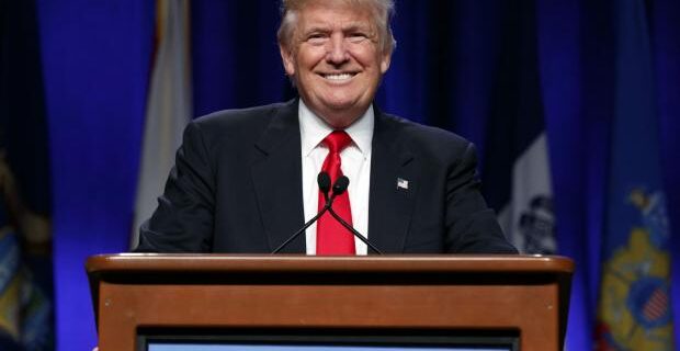 Ο Τραμπ προτείνει θεραπευτικά προγράμματα αντί για φυλακή για τους εξαρτημένους