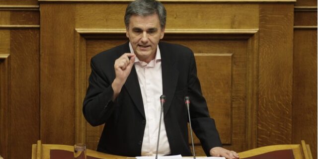 Τσακαλώτος: Υπάρχει συλλογική ευθύνη της κυβέρνησης