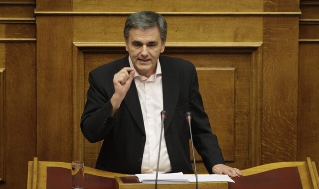 Τσακαλώτος: Υπάρχει συλλογική ευθύνη της κυβέρνησης
