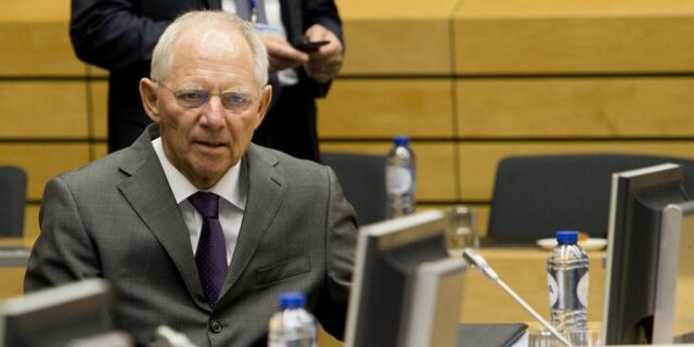 Σόιμπλε: Δεν απείλησα με Grexit, η Ελλάδα βρίσκεται στο σωστό δρόμο