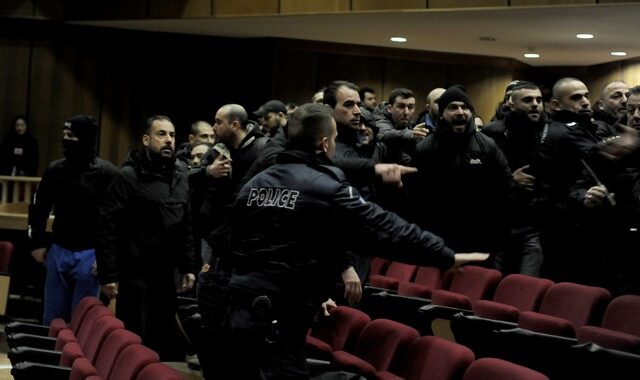 Πρόβες και ασυλία