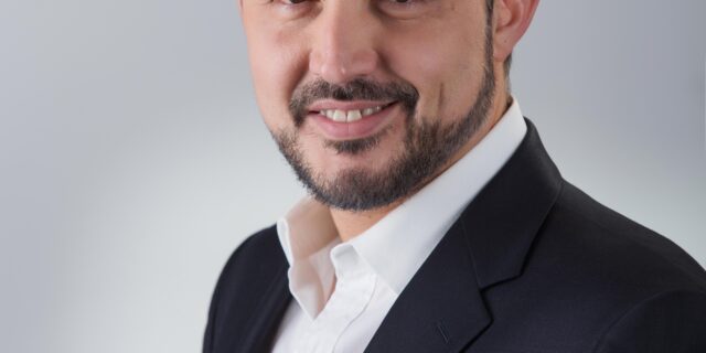 Άρθρο του Κώστα Ευθυμίου: ‘Κατάληψη της τοπικής αυτοδιοίκησης’