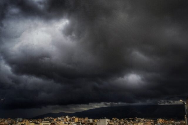 Αγριεύει ο καιρός από το βράδυ της Παρασκευής