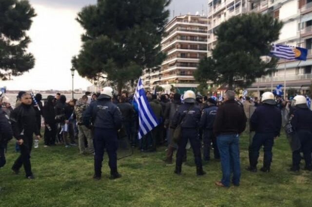 Τρεις συλλήψεις για τις συμπλοκές αντιεξουσιαστών με αστυνομικούς στη Θεσσαλονίκη