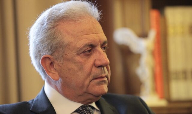 Αβραμόπουλος: Η προστασία των ανήλικων προσφύγων αποτελεί προτεραιότητά μας